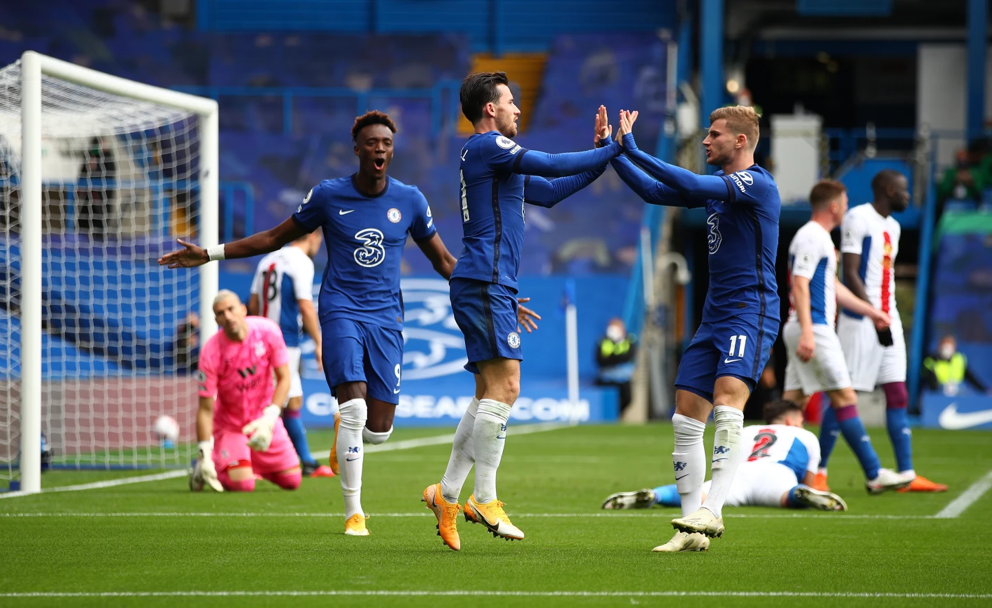 Everton beat Wolves to sign a Champions League winner for £20 million